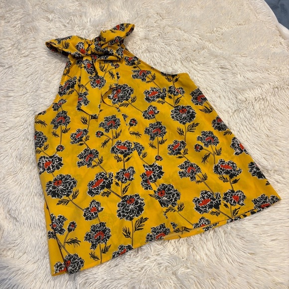 BANANA REPUBLIC Floral Bow Neck Halter Top Yellow woman’s medium - Picture 10 of 13